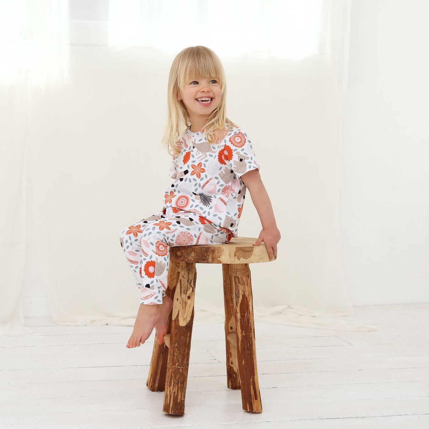 Pebble-and-Poppet-Australian-Bush-Baby-Animals-Jocelyn-Proust-toddler-girl-tshirt